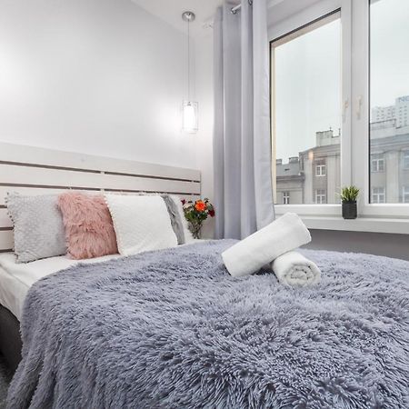 Apartments Madelaine Warsaw By Noclegi Renters Luaran gambar