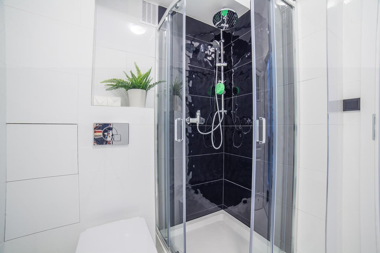 Apartments Madelaine Warsaw By Noclegi Renters Luaran gambar