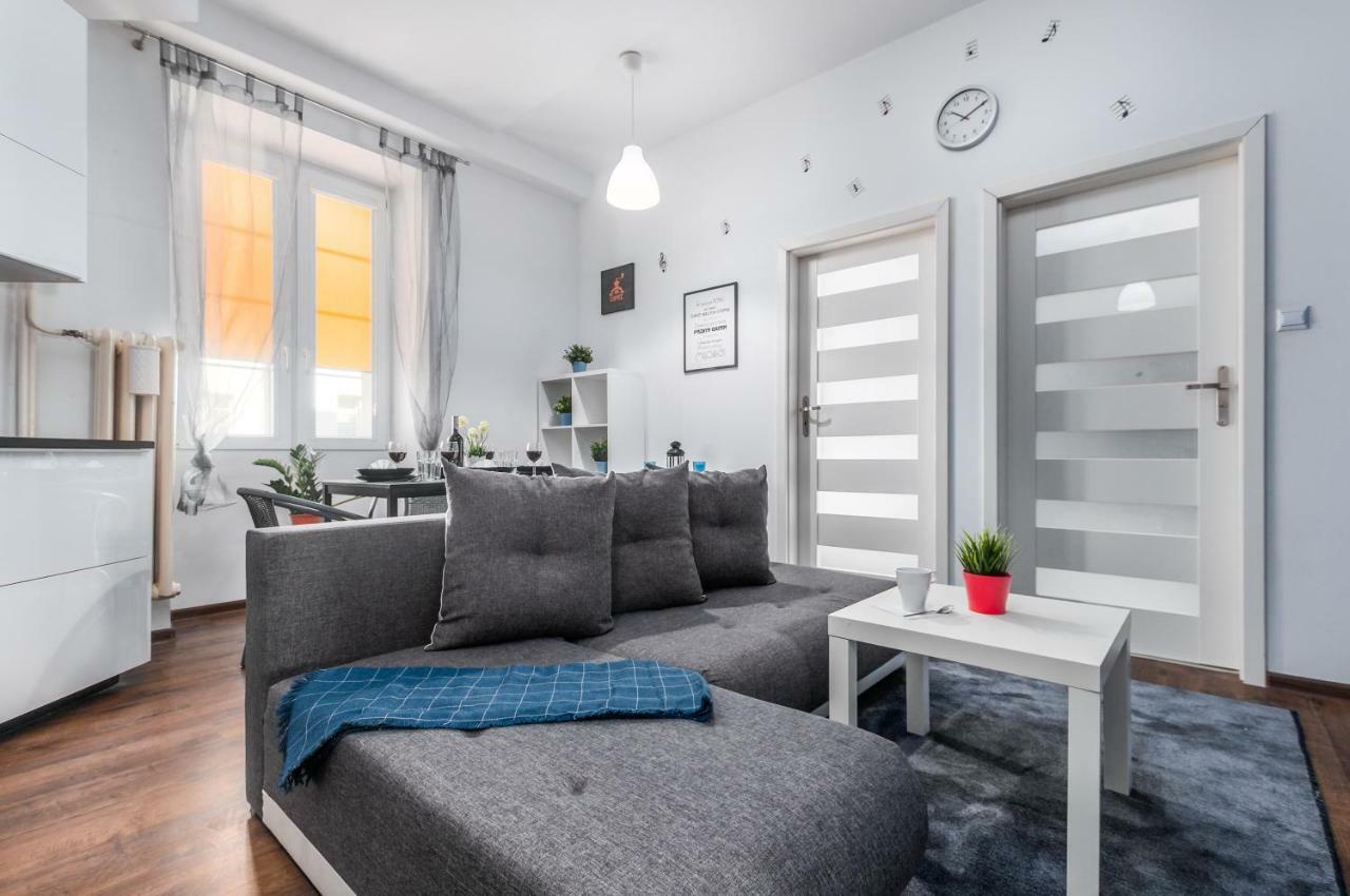 Apartments Madelaine Warsaw By Noclegi Renters Luaran gambar